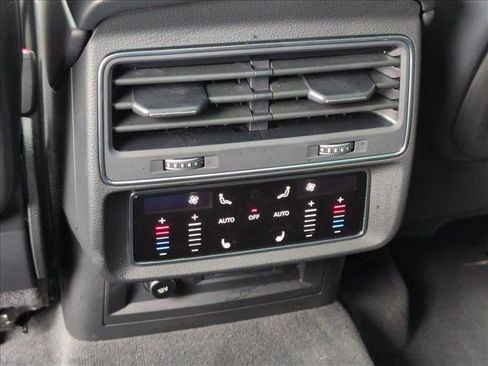 Used 2021 Audi RS Q8 image 18