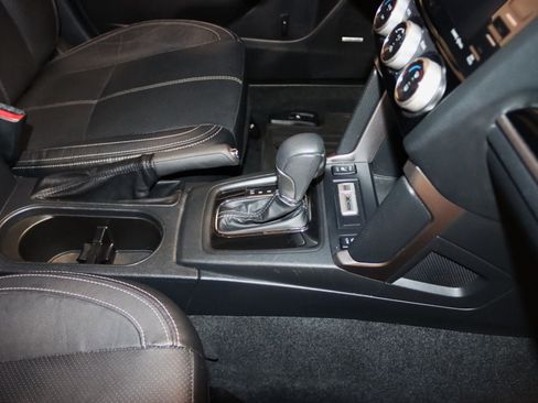 Used 2018 Subaru Forester 2.5i Touring w/ Popular Package #3B AWD/4WD image 61
