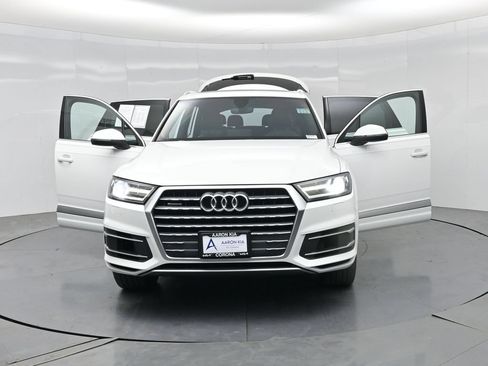Used 2018 Audi Q7 3.0T Premium Plus w/ Premium Plus Package AWD/4WD image 39