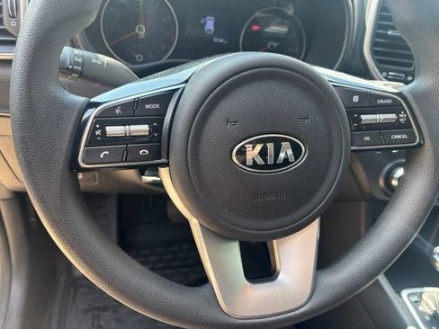 Used 2020 Kia Sportage LX FWD image 21