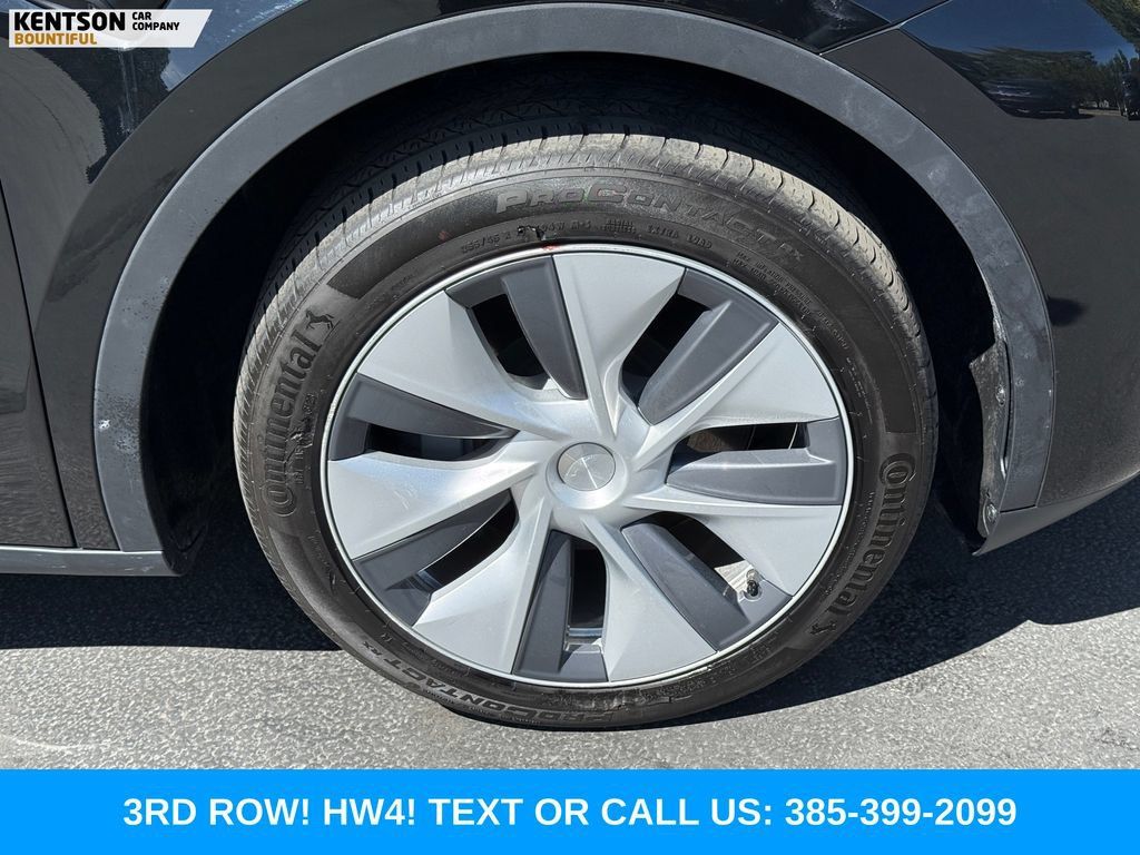 Used 2023 Tesla Model Y Long Range AWD/4WD image 13