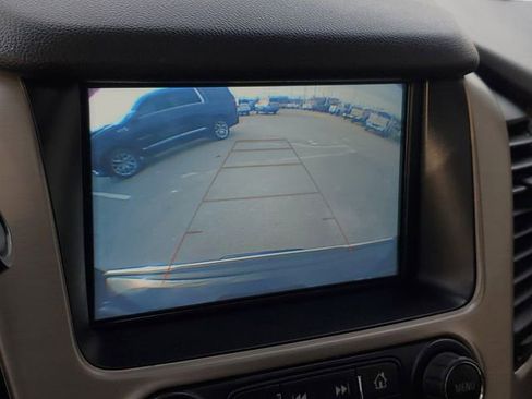 Used 2020 GMC Yukon XL Denali w/ Open Road Package image 33