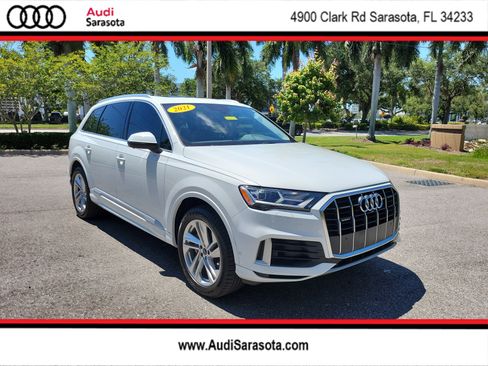 Used 2021 Audi Q7 3.0T Premium Plus w/ Premium Plus Package AWD/4WD image 1