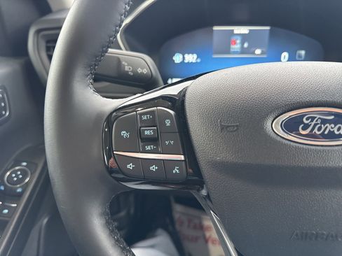 Certified 2023 Ford Escape Platinum AWD/4WD image 28