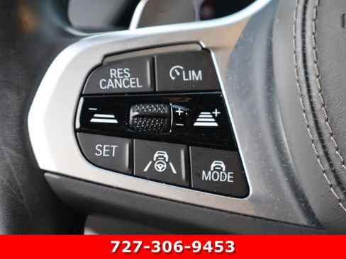 Used 2022 BMW X7 xDrive40i w/ M Sport Package AWD/4WD image 28