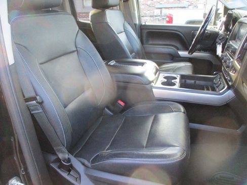 Used 2016 Chevrolet Silverado 2500 LTZ w/ LTZ Plus Package image 20