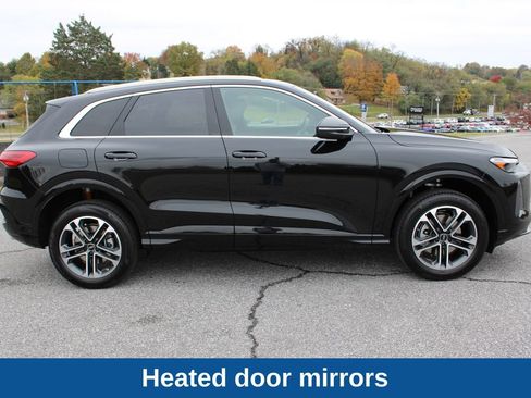 Used 2025 Audi Q5 Premium w/ Convenience Package AWD/4WD image 10