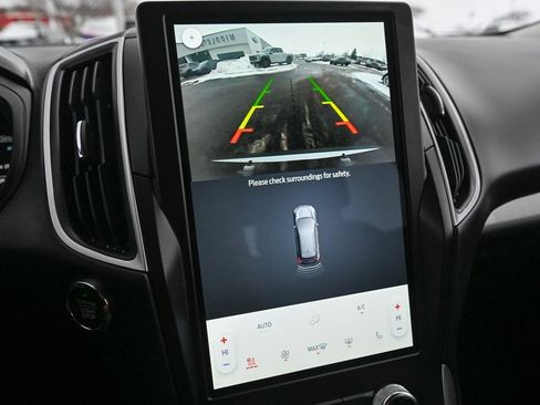 Certified 2024 Ford Edge SEL w/ Convenience Package image 38