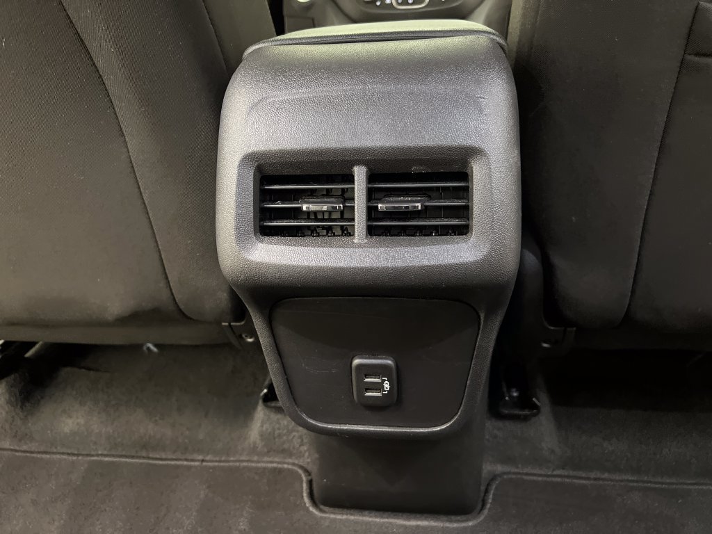 Used 2024 Chevrolet Equinox LT AWD/4WD image 25