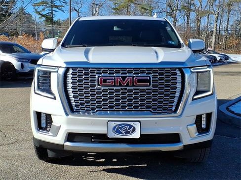 Used 2024 GMC Yukon XL Denali w/ LPO, Floor Liner Package image 24