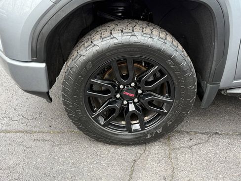 Used 2021 GMC Sierra 1500 Elevation w/ X31 Off-Road Package image 9