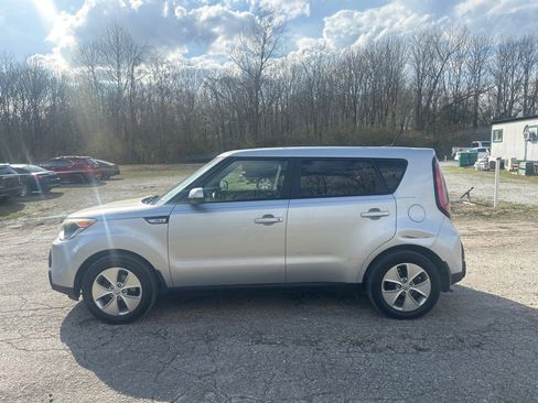 Used 2016 Kia Soul image 5