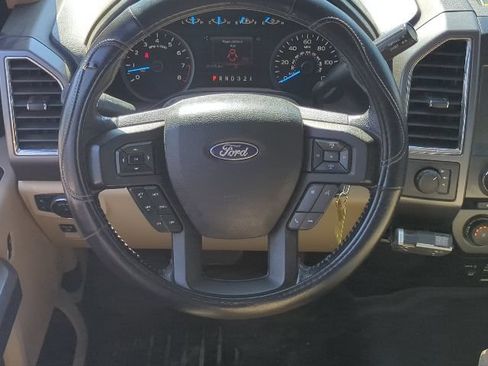 Used 2015 Ford F150 XLT w/ Equipment Group 302A Luxury AWD/4WD image 14