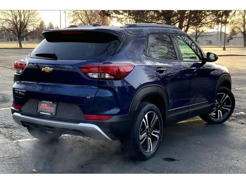 Used 2023 Chevrolet TrailBlazer LT w/ Convenience Package AWD/4WD image 15
