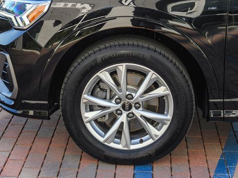 Certified 2023 Audi Q3 2.0T Premium Plus w/ Premium Plus Package image 5