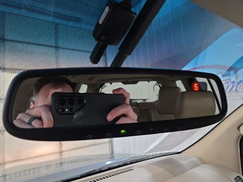 Used 2012 Nissan Pathfinder Silver image 53