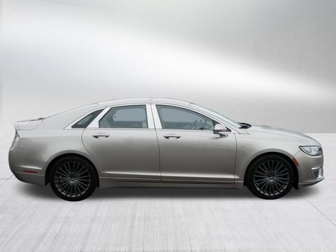 Used 2018 Lincoln MKZ Reserve FWD image 8