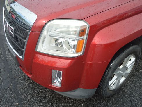 Used 2013 GMC Terrain SLE FWD image 3