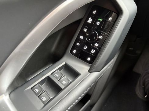 New 2025 Audi Q5 2.0T Premium Plus image 15