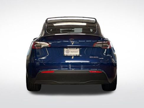 Used 2022 Tesla Model Y Performance image 6