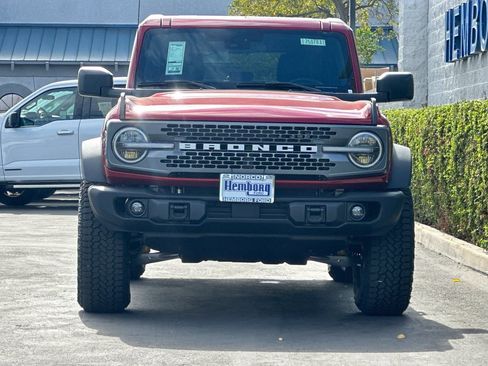 New 2025 Ford Bronco Badlands w/ Sasquatch Package image 9