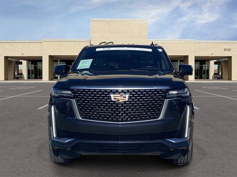Certified 2023 Cadillac Escalade Premium Luxury image 2