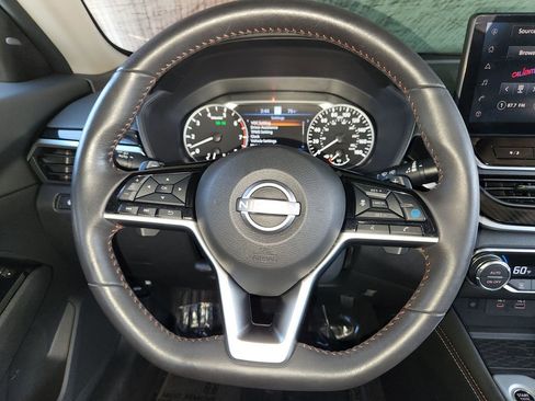 Certified 2024 Nissan Altima 2.0 SR image 25