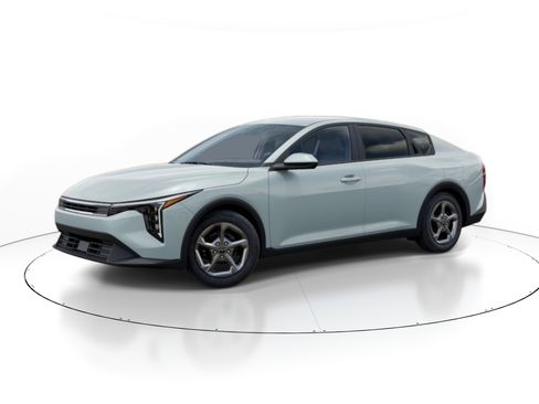 New 2026 Kia K4 LXS FWD image 3