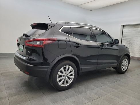 Used 2022 Nissan Rogue Sport SV image 9