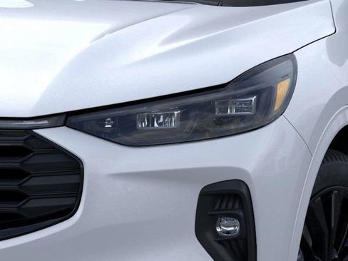 New 2026 Ford Escape ST-Line Elite w/ Premium Technology Package AWD/4WD image 18