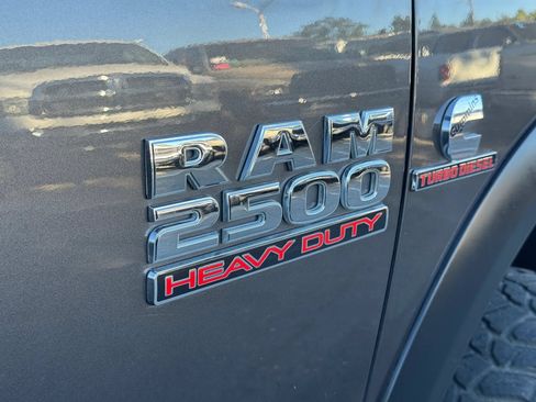 Used 2018 RAM 2500 Tradesman w/ Chrome Appearance Group AWD/4WD image 5