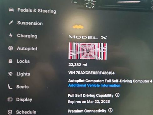 Used 2024 Tesla Model X Plaid image 43