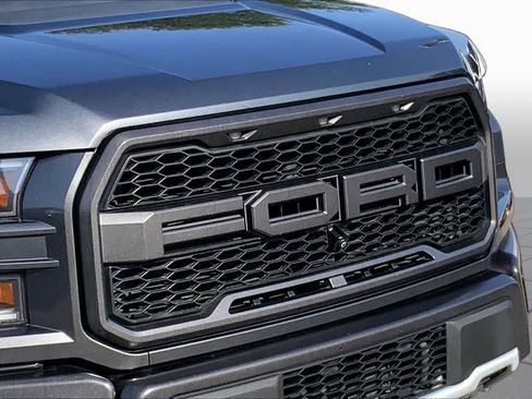 Used 2019 Ford F150 Raptor w/ Equipment Group 802A Luxury AWD/4WD image 27