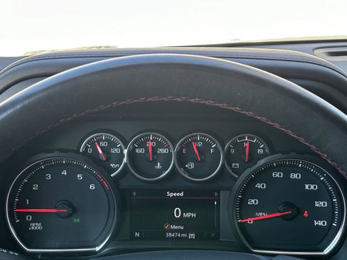 Used 2021 Chevrolet Suburban RST w/ Rear Media and Nav Package image 9