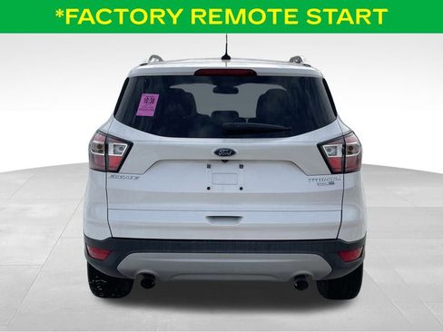 Used 2017 Ford Escape Titanium image 10