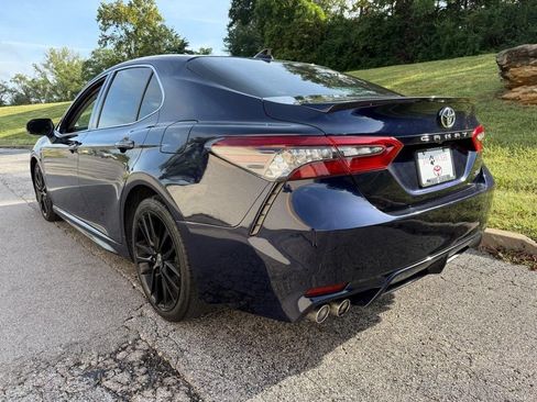 Used 2022 Toyota Camry XSE FWD image 3