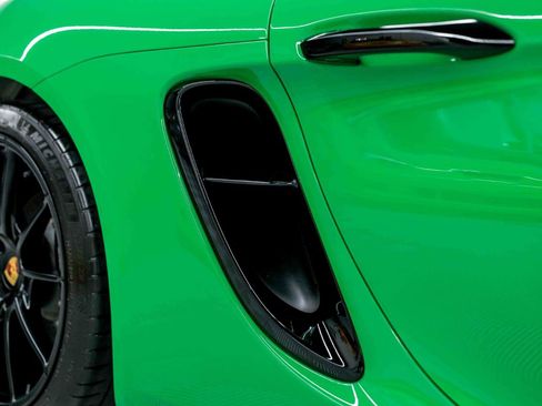 Used 2023 Porsche 718 Cayman GTS RWD image 22