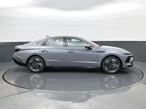 New 2026 Hyundai Sonata SEL image 4