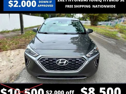 Used 2021 Hyundai Ioniq SE image 2