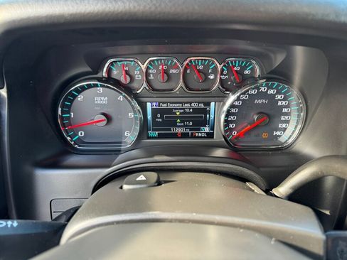 Used 2018 Chevrolet Tahoe LT image 19