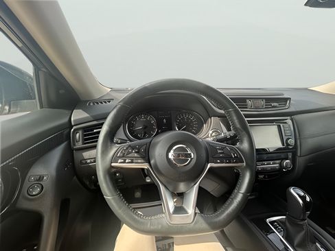Used 2018 Nissan Rogue SL AWD/4WD image 33