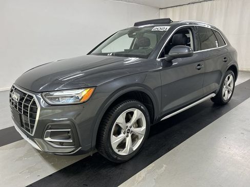 Used 2021 Audi Q5 2.0T Premium Plus w/ Premium Plus Package AWD/4WD image 5