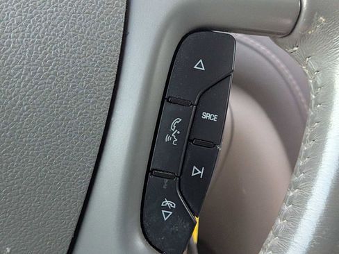 Used 2017 Buick Enclave Premium image 22