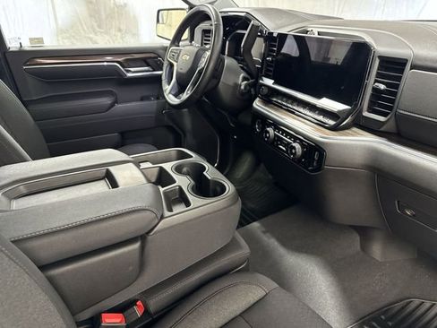 Certified 2023 Chevrolet Silverado 1500 LT AWD/4WD image 26