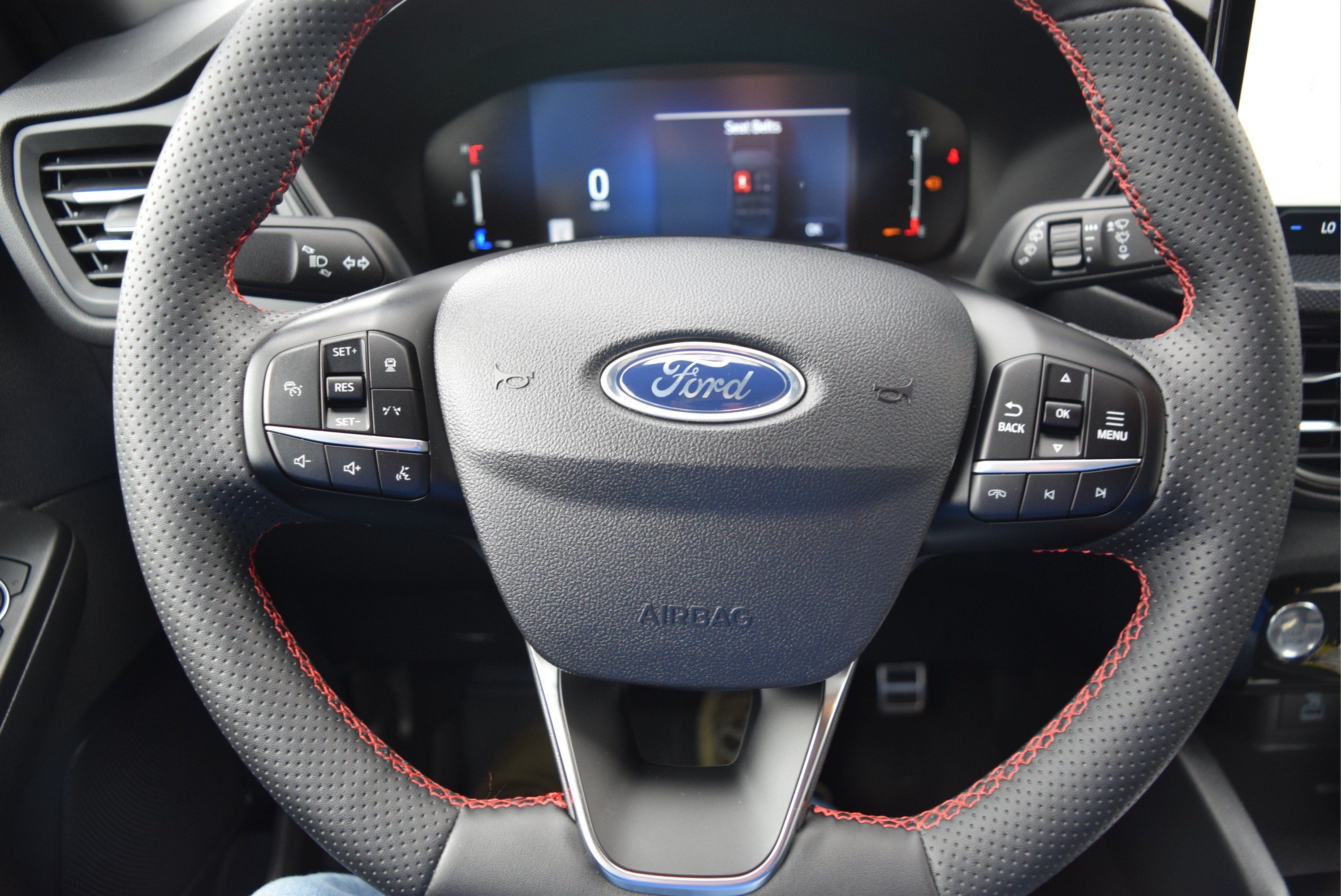 Used 2023 Ford Escape ST-Line w/ Tech Pack #1 AWD/4WD image 10