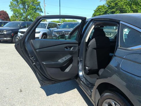 Used 2024 Honda Accord EX image 28