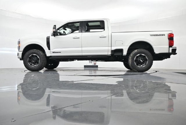 New 2026 Ford F350 Lariat w/ Tremor Off-Road Package AWD/4WD image 46