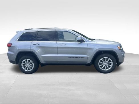 Used 2021 Jeep Grand Cherokee Laredo AWD/4WD image 6