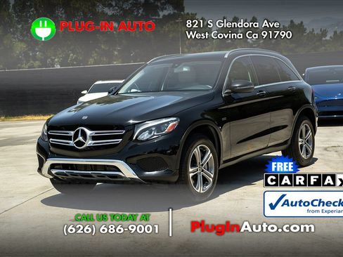 Used 2019 Mercedes-Benz GLC 350e 4MATIC image 3