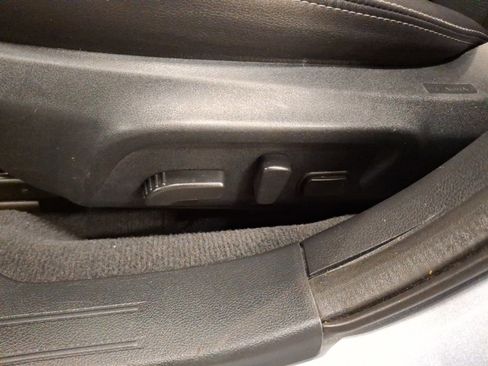 Used 2018 Subaru Outback 2.5i Limited image 15